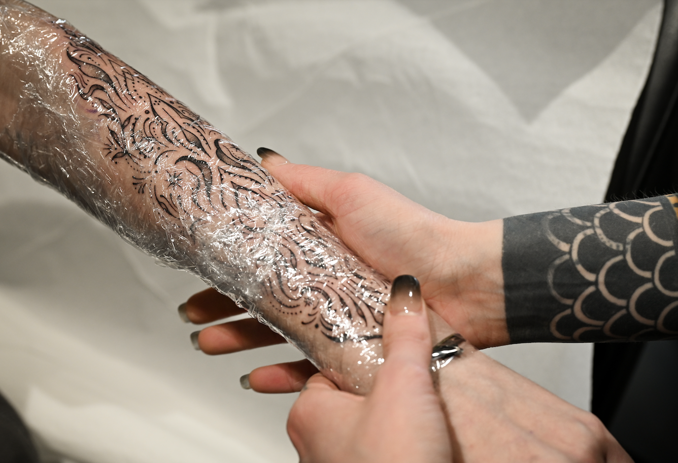 Tattoo aftercare healing guide - clingfilm